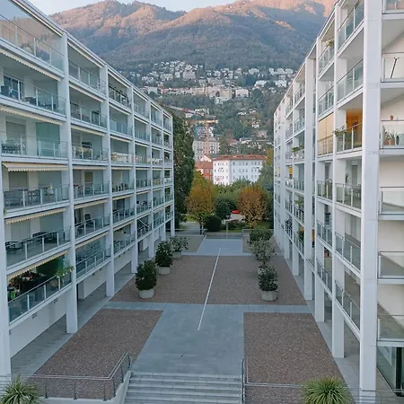 Residenza Vivian Deluxe Локарно