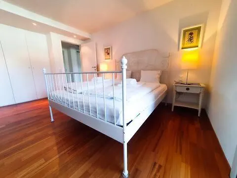 Residenza Vivian Deluxe 아파트 *