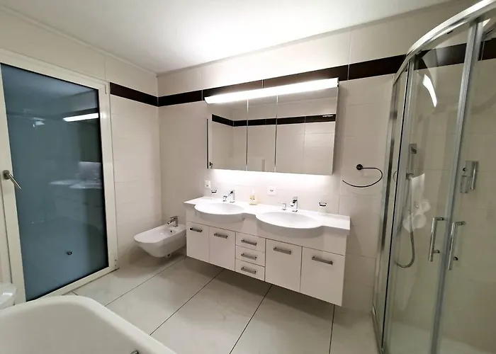 Residenza Vivian Deluxe Apartment Locarno