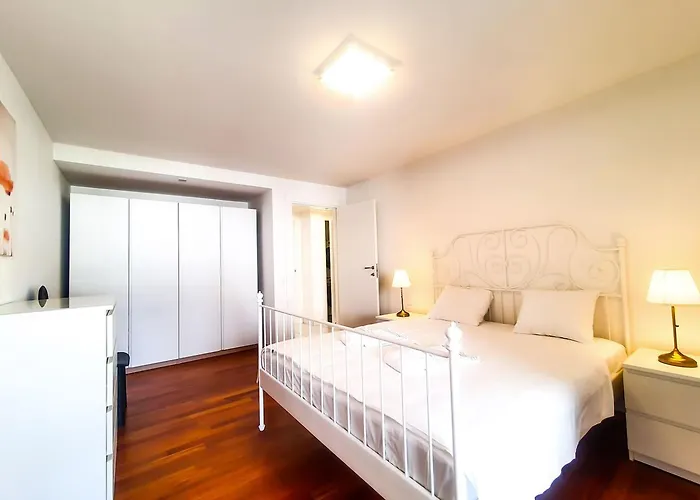 Residenza Vivian Deluxe 아파트 *