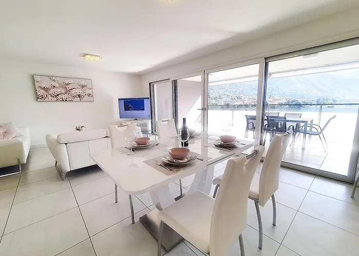 아파트 Residenza Vivian Deluxe 로카르노