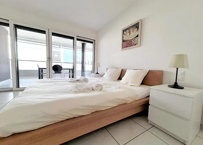 Residenza Vivian Deluxe 로카르노