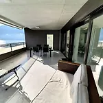 Residenza Vivian Deluxe アパート ロカルノ