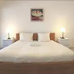 アパート Residenza Vivian Deluxe ロカルノ